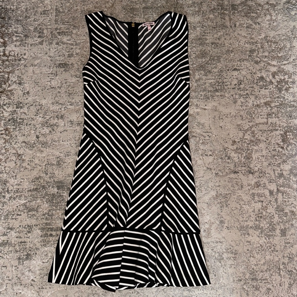 Medium cocktail dress from juicy couture